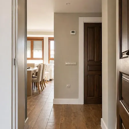 Apartman Biescas Suites